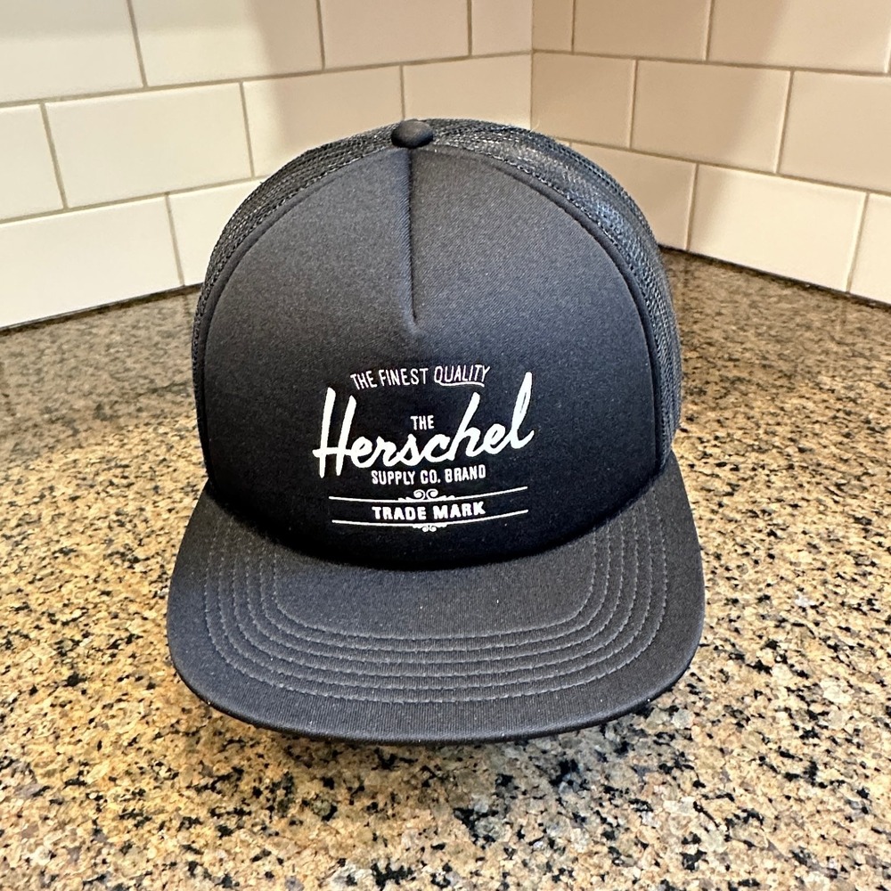Herschel Supply Co. Black Adjustable Snapback Trucker Hat Mesh Men OS Black Poly